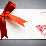 شاهد بالفيديو كليب معاك قلبي يعيد عمرو دياب لسن الشباب مرة  اخرى