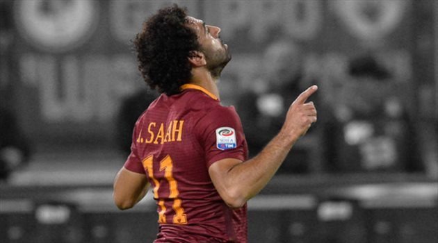 محمد صلاح يغادر معسكر منتخب مصر بسبب حالة وفاة