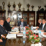 حسين فهمي يبكي في افتتاح مهرجان الإسكندرية.. ما السبب؟
