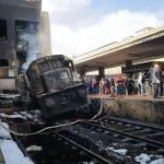 مفاجأت في حادث قطار محطة مصر: “السائق ترك الجرار ليتشاجر مع صديقه”